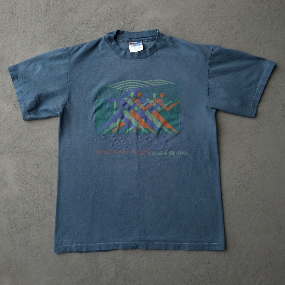 Vintage 1990s Hanes T-shirt Medium Blue Niagara Falls 5K Run 1996 Graphic